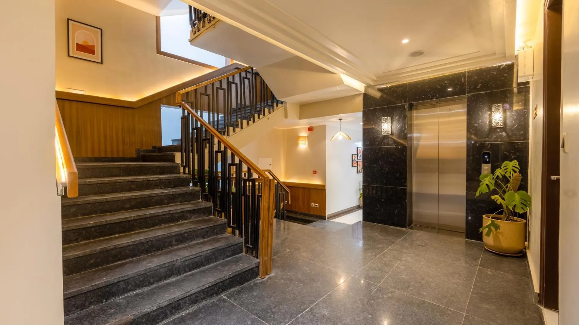 *** Hotel Saltstayz Premier - Sector 50 & Golf Course Ext Road Gurgáon Indie