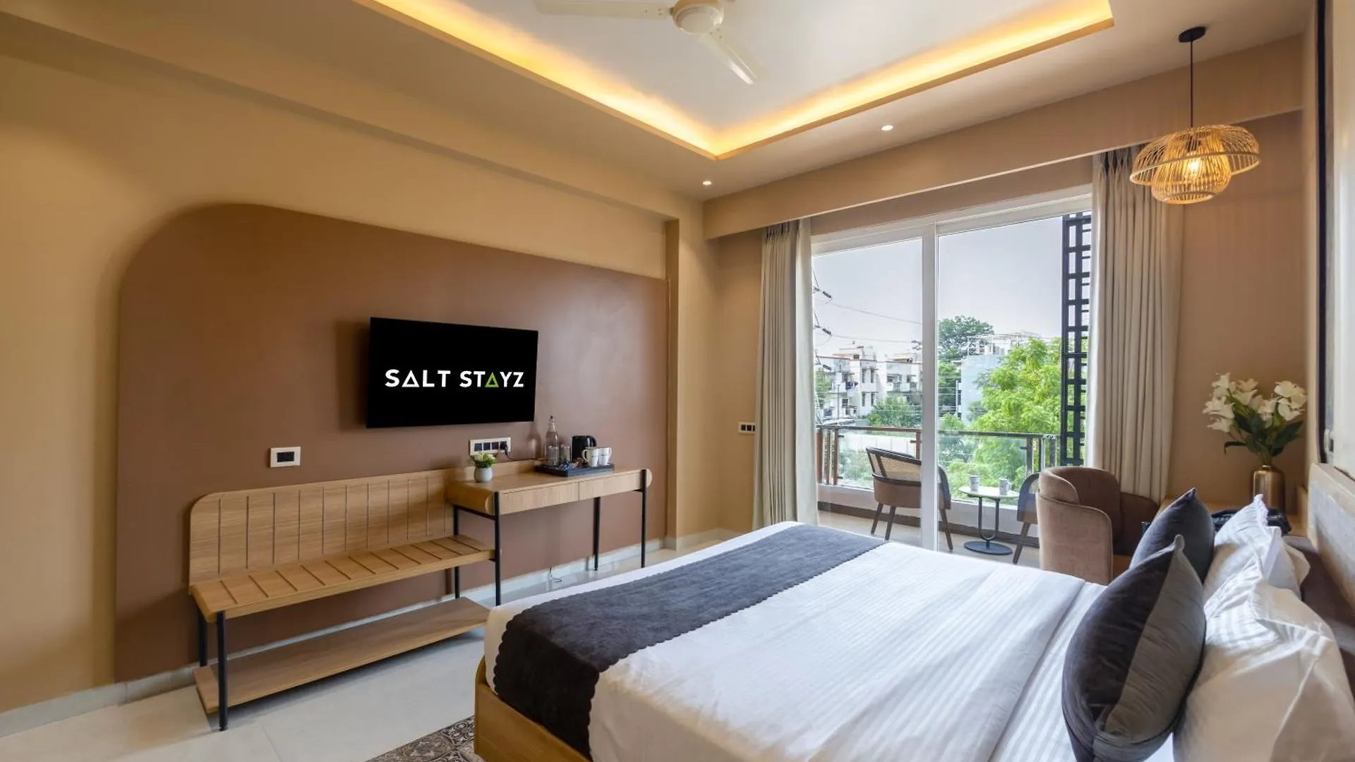 Saltstayz Premier - Sector 50 & Golf Course Ext Road Gurgáon Hotel
